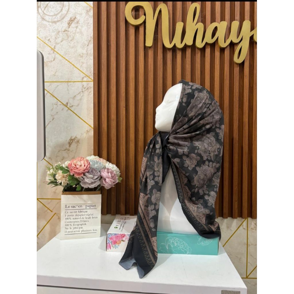 HIJAB SEGIEMPAT VOAL MOTIF BATIK PRINTING/hijab voal motif batik terbaru/hijab segiempat motif batik