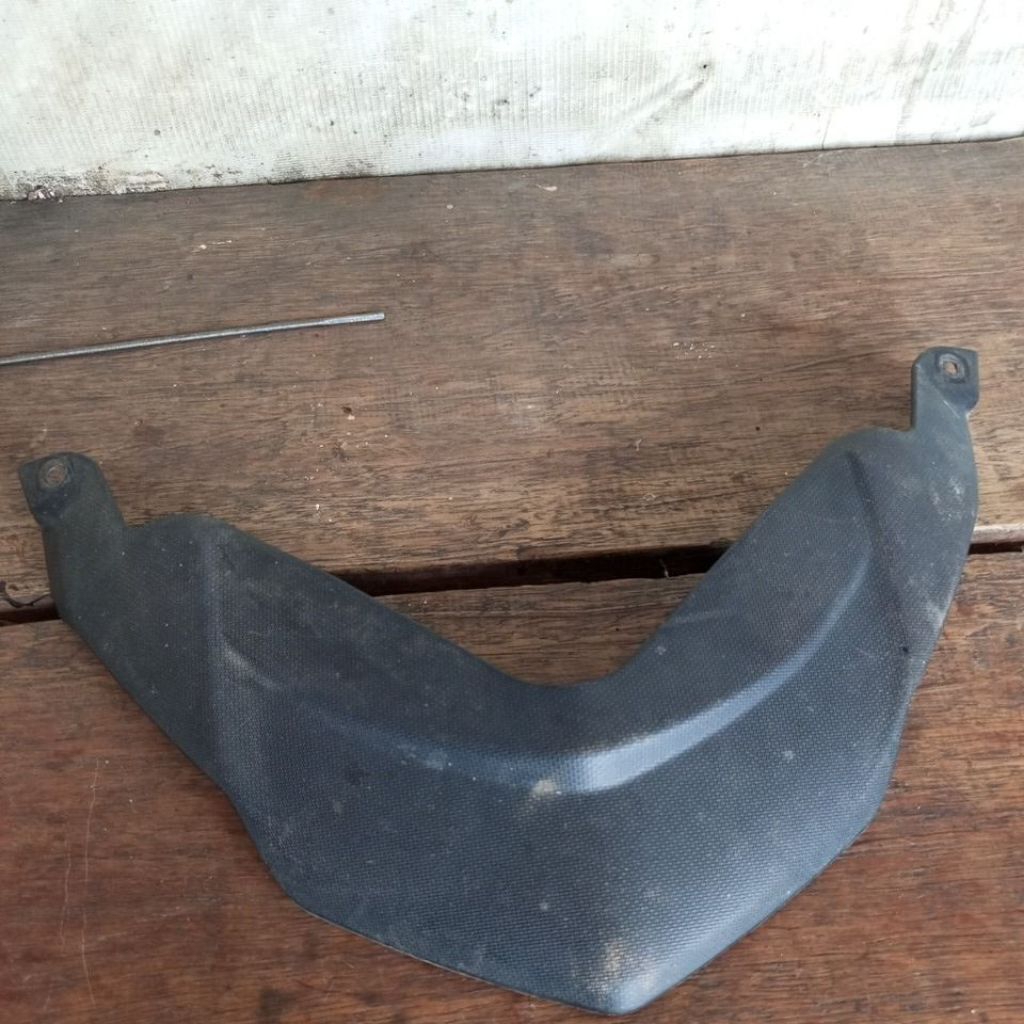 duck tail cover lampu stop nmax old 2015 - 2019 2DP original bekas copotan