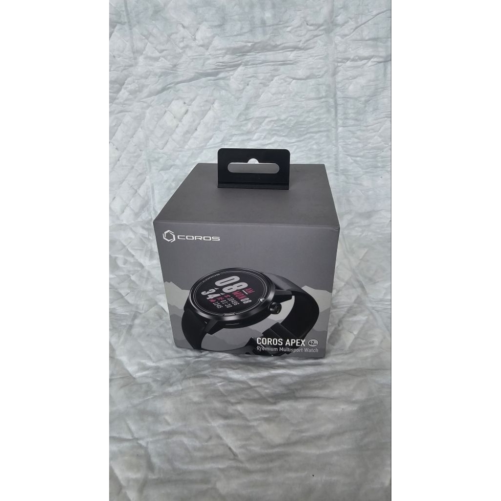 COROS Apex 42mm gold smart watch