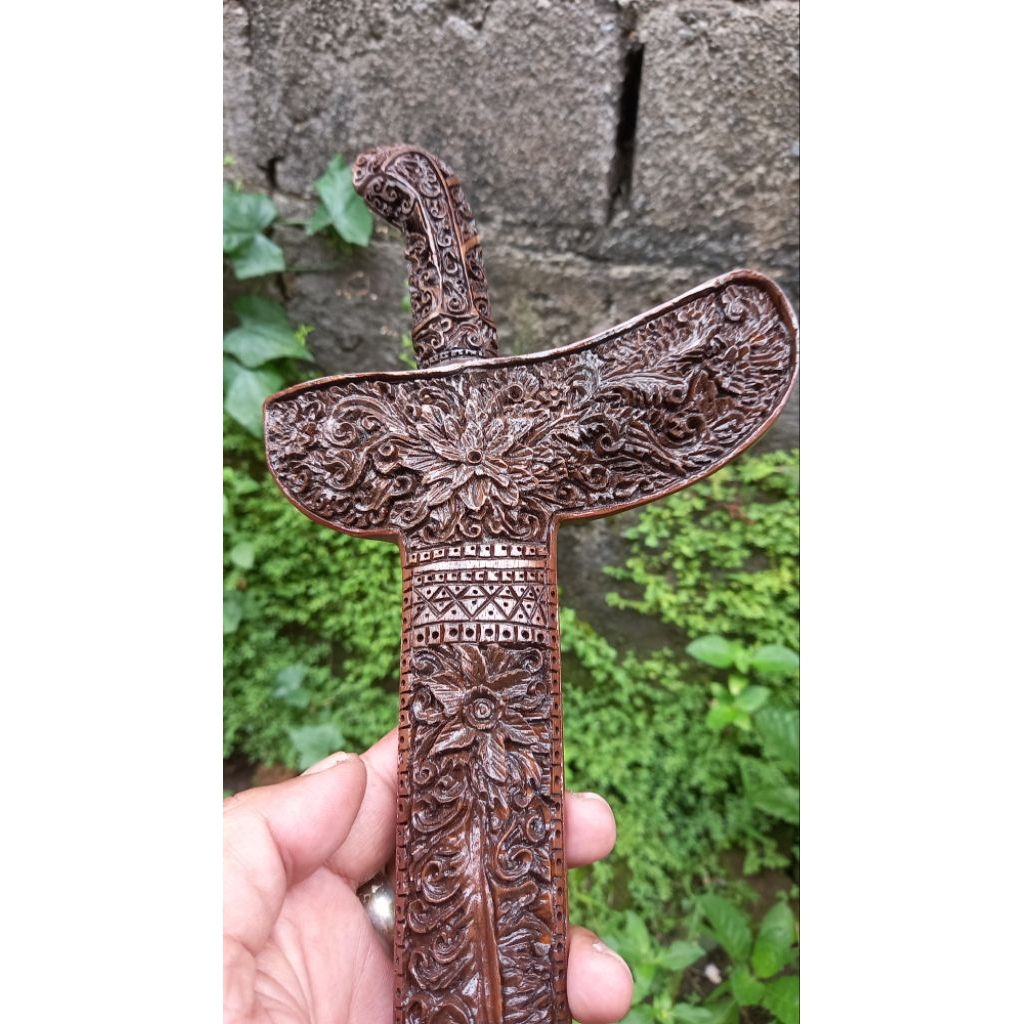 warangka ukir kayu mahoni warangka full ukir warangka keris jogja ukir paling murah