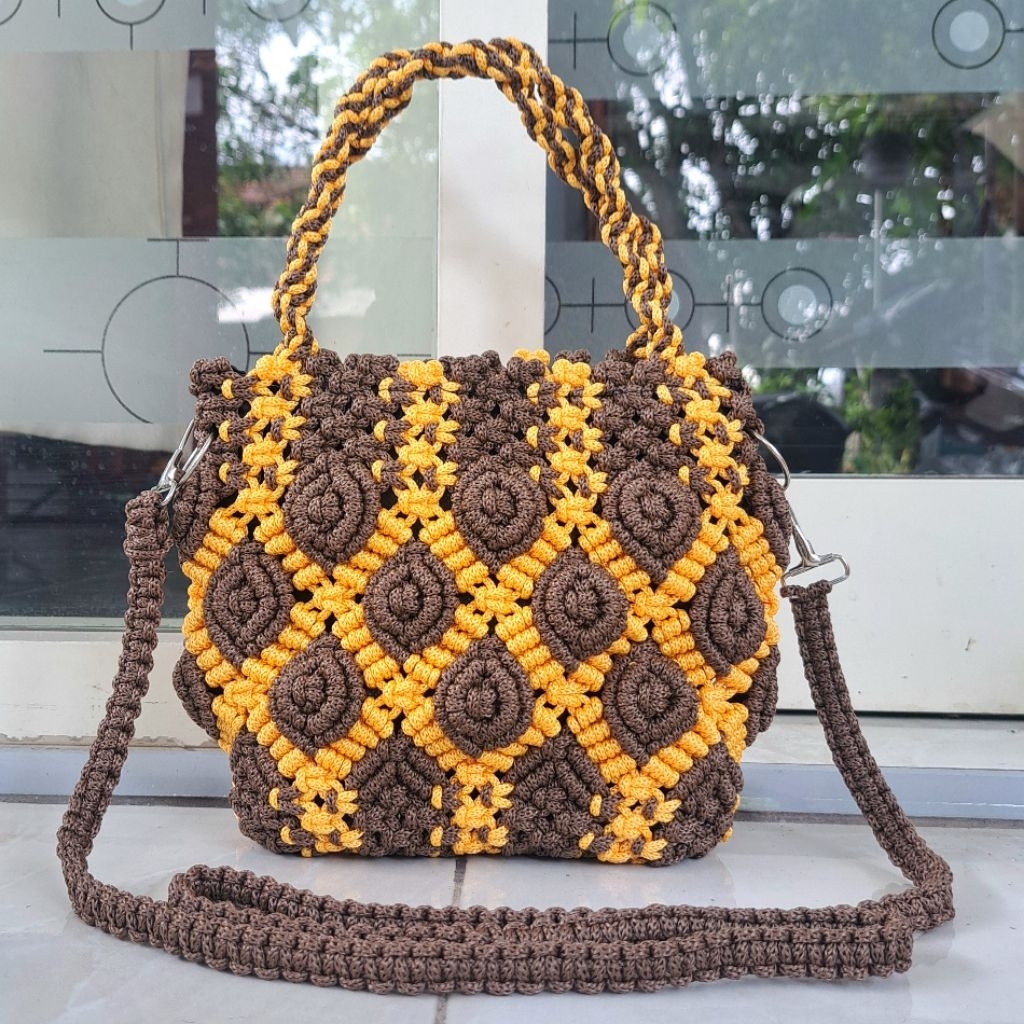 Tas Tali Kur Slempang Motif Kerang Mewah Model Terbaru Kekinian Ukuran Besar Muat HP dan Dompet Wani