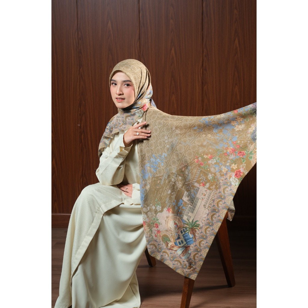 {INCLUDE BOX} Radwah - Hijazi Scarf - Kerudung Motif Segi Empat Wanita