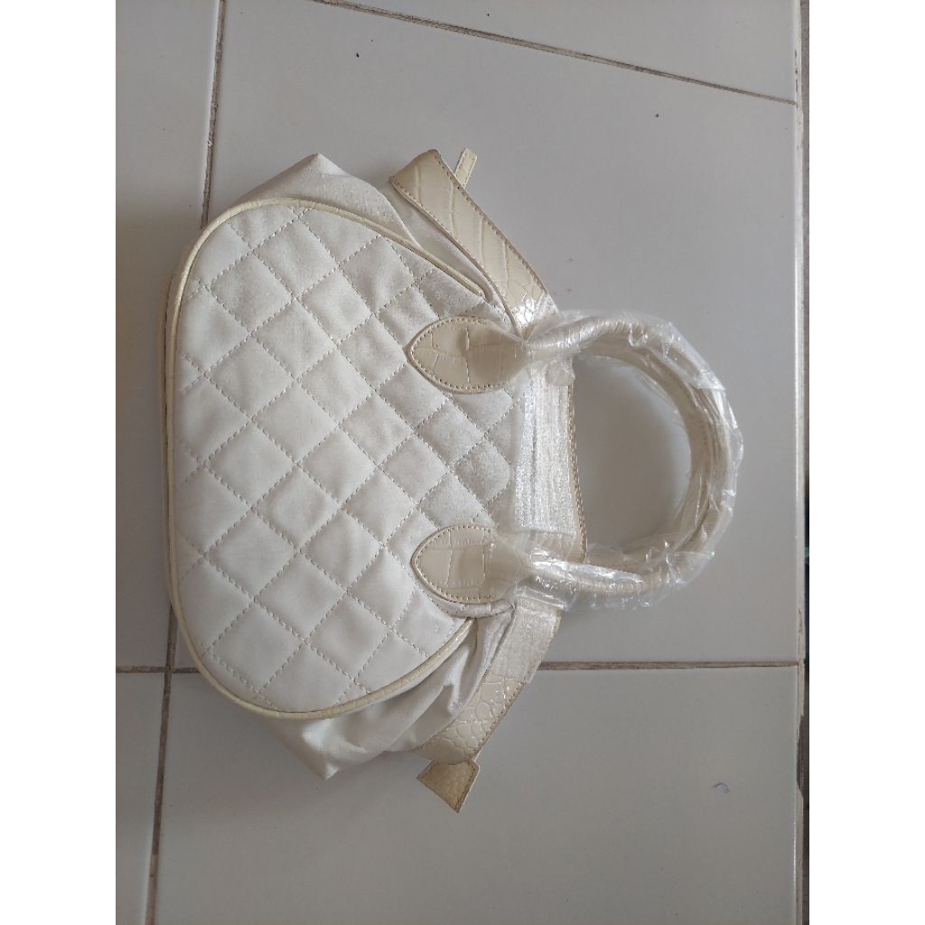 Tas wanita warna putih