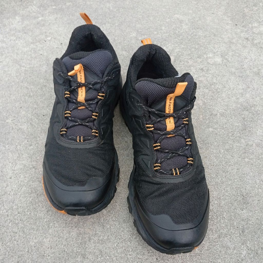 Sepatu Outdoor T N F Ultra Fastpack III