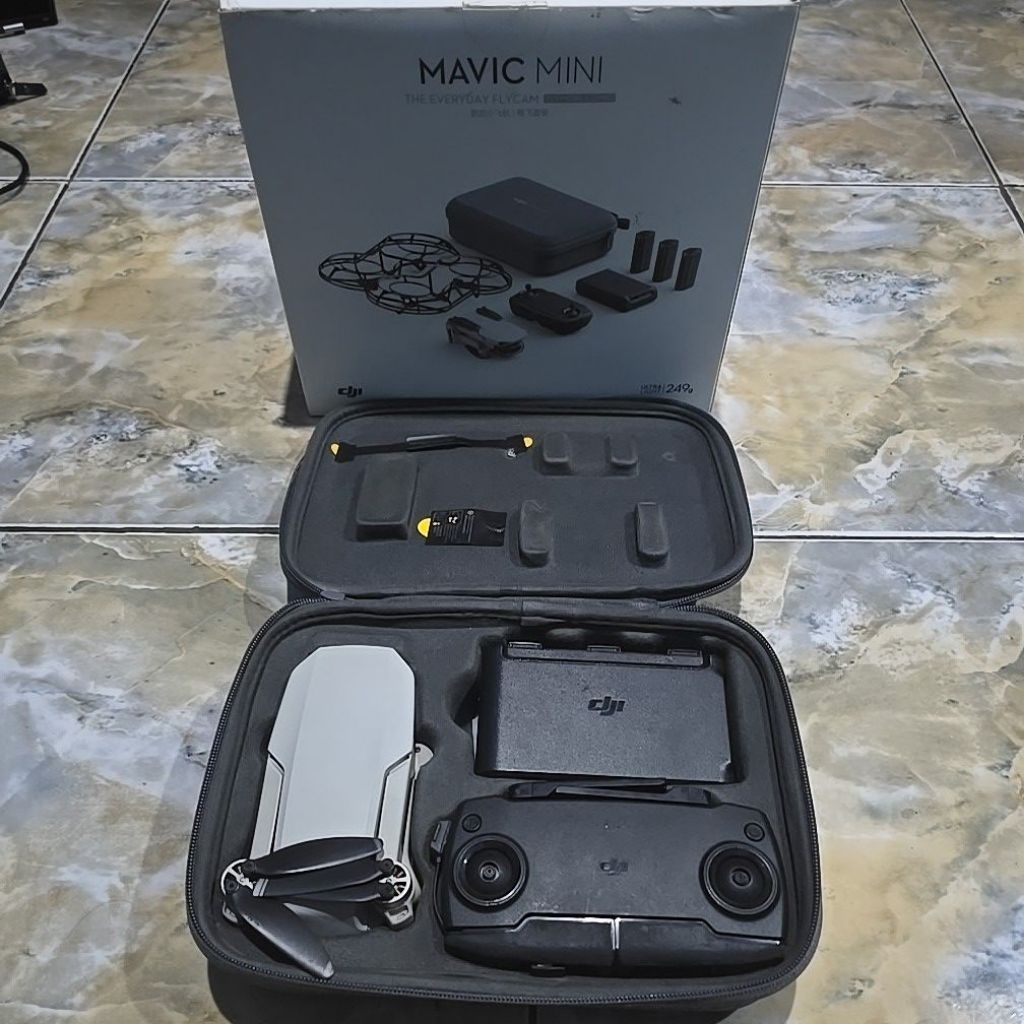 DRONE DJI MAVIC MINI COMBO
