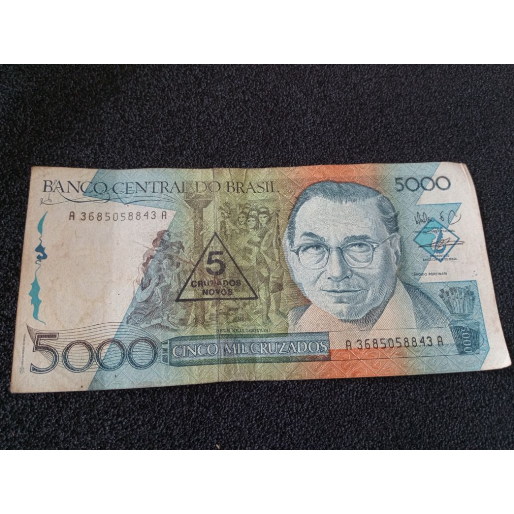 Uang kuno 5000 Brazil