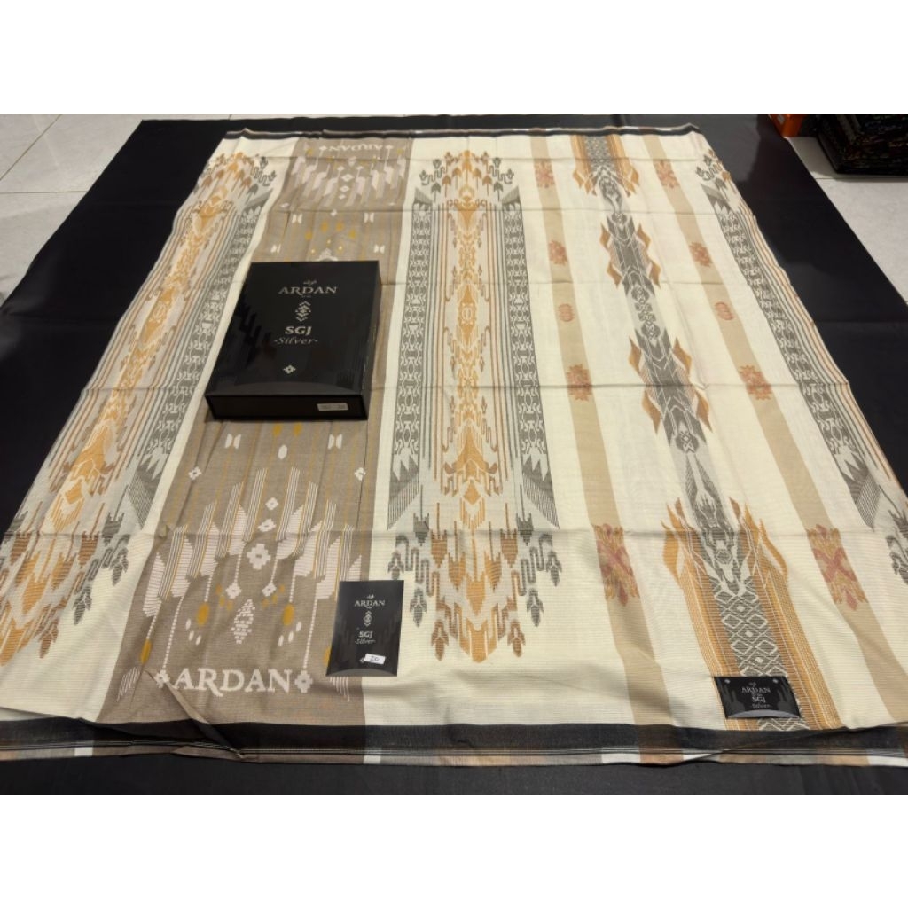 SARUNG ARDAN Sgj (SILVER)