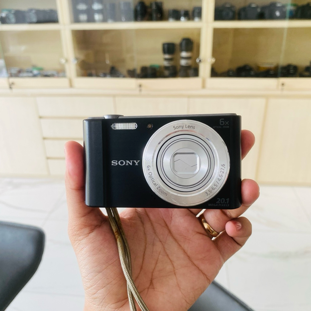 KAMERA SONY W810