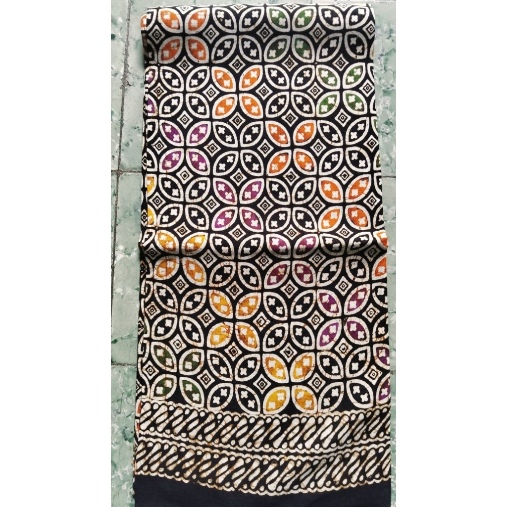 Kondangan Hitam Kawung Pereng Ungu Tua Putih Kuning Hijau Tua Oranye Batik Cap Solo Surakarta Premiu