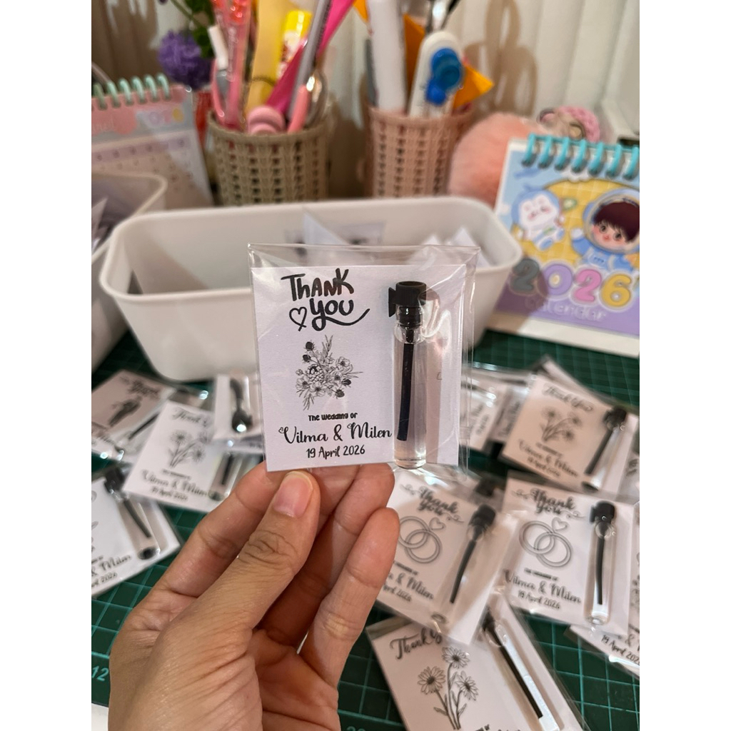 souvenir pernikahan parfum mini isi 50/100 pcs