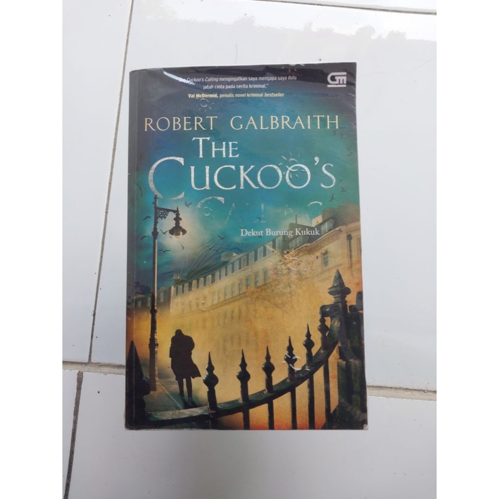 Novel "Robert Galbraith - The Cuckoo's Calling" (Preloved)