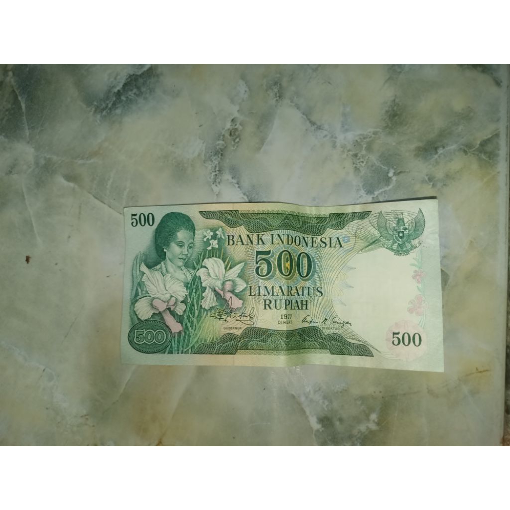 uang kertas 500 rupiah ibu konde tahun 1977 seperti Baru mulus asli