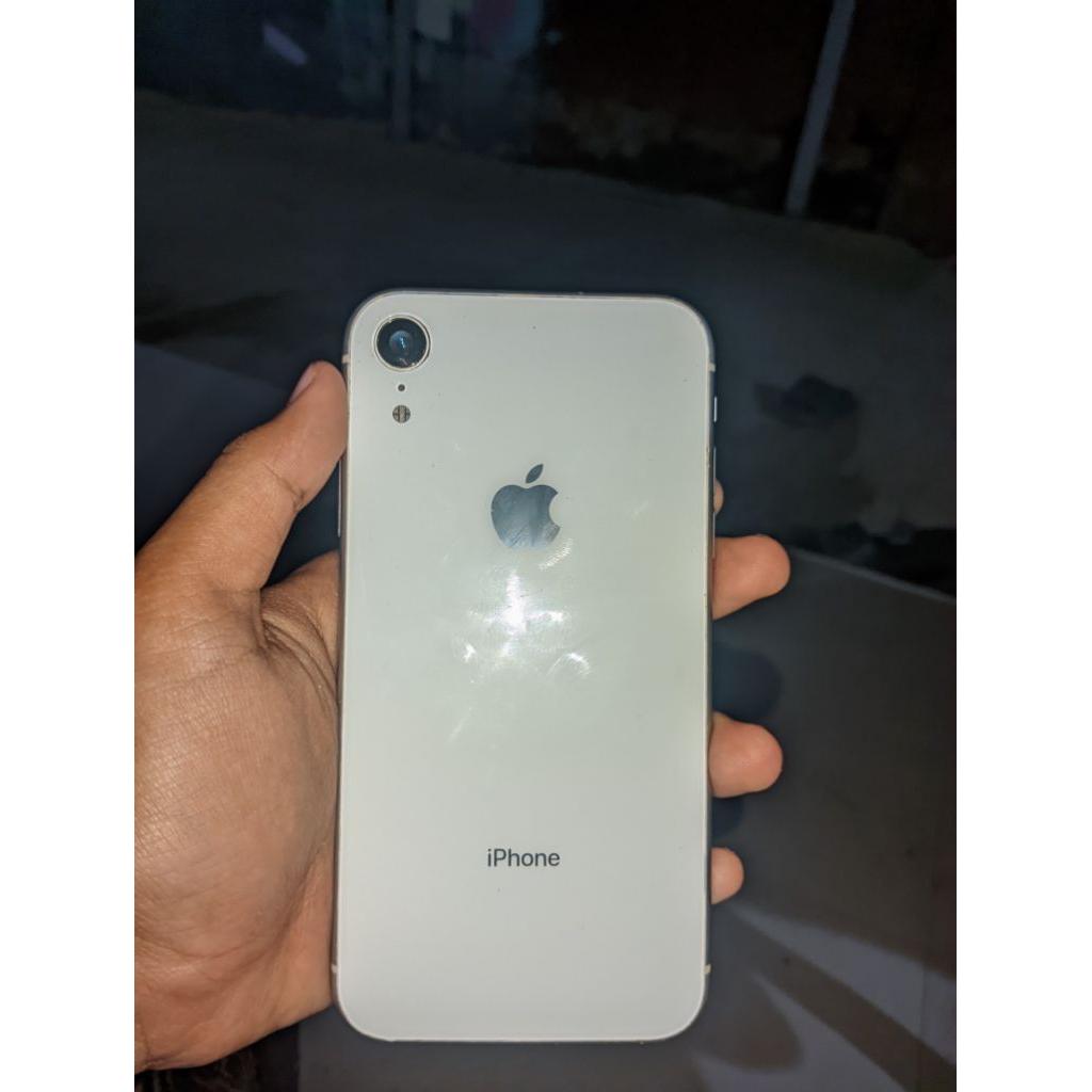 iPhone xr lock icloud