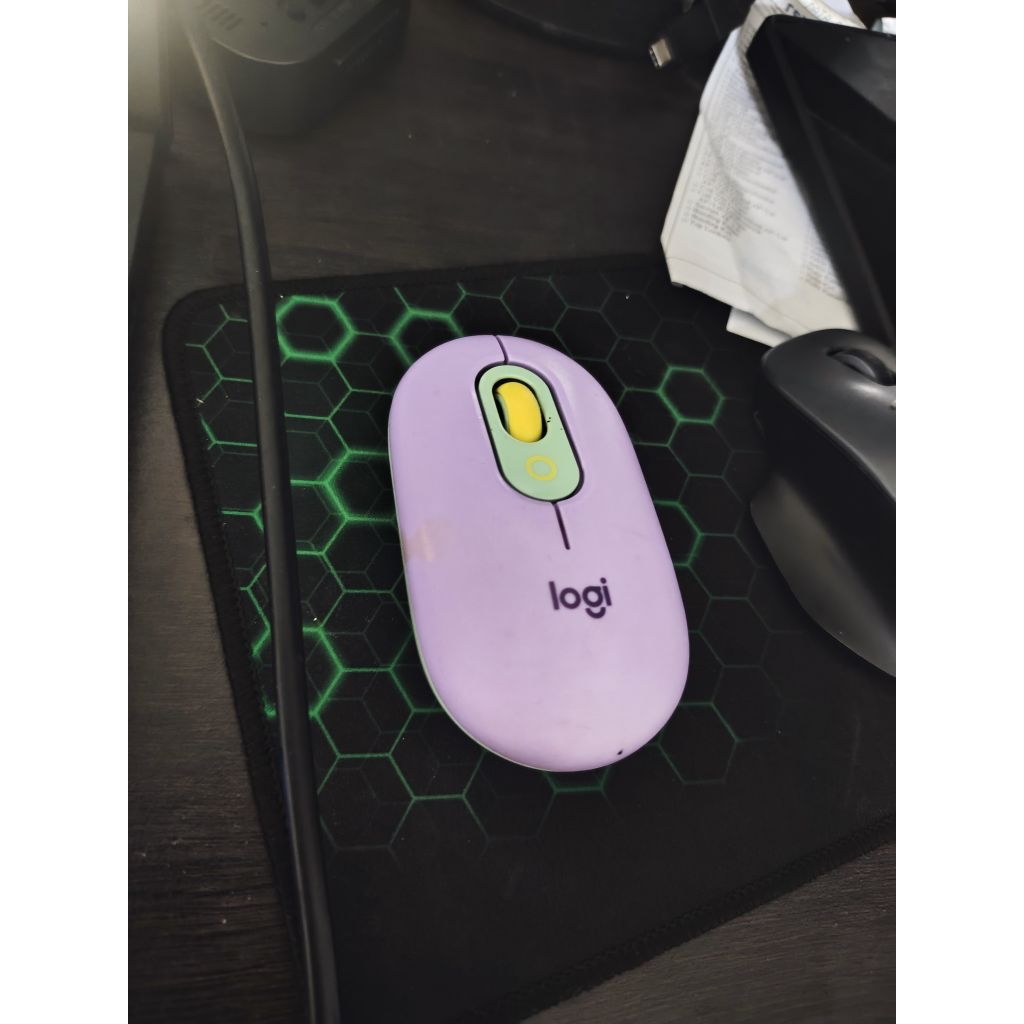 logitech pop icon Second