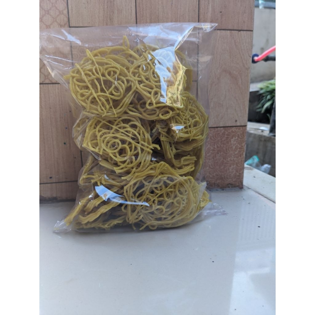 Kerupuk Mie Mentah Cocok Buat Seblak - Makanan
