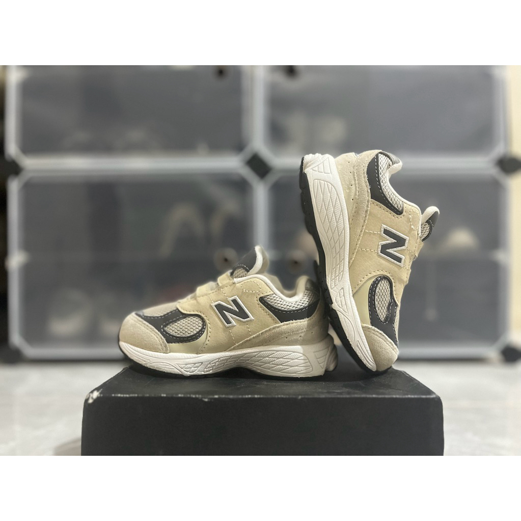 Sepatu Anak Preloved/Second Kids NB 2002R Size 25