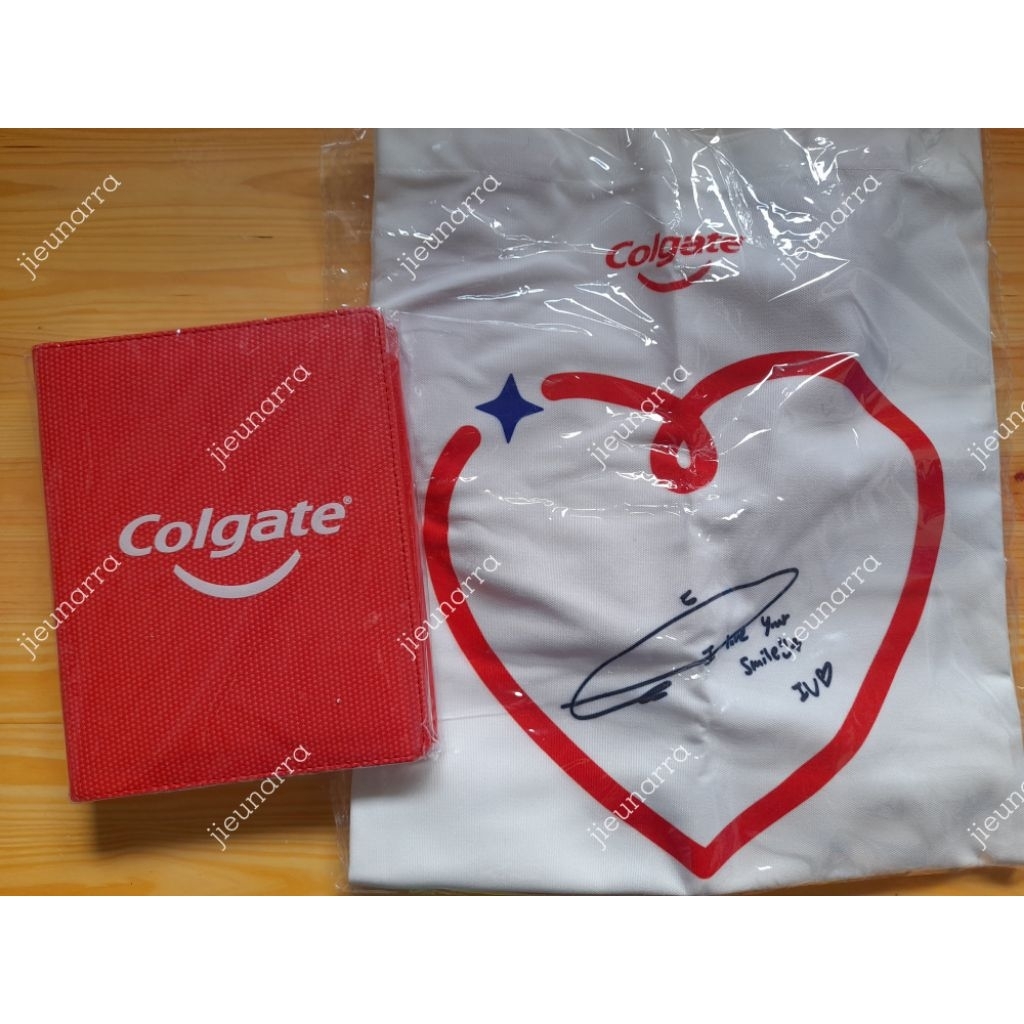 IU x Colgate Official Merchandise - Totebag Notebook