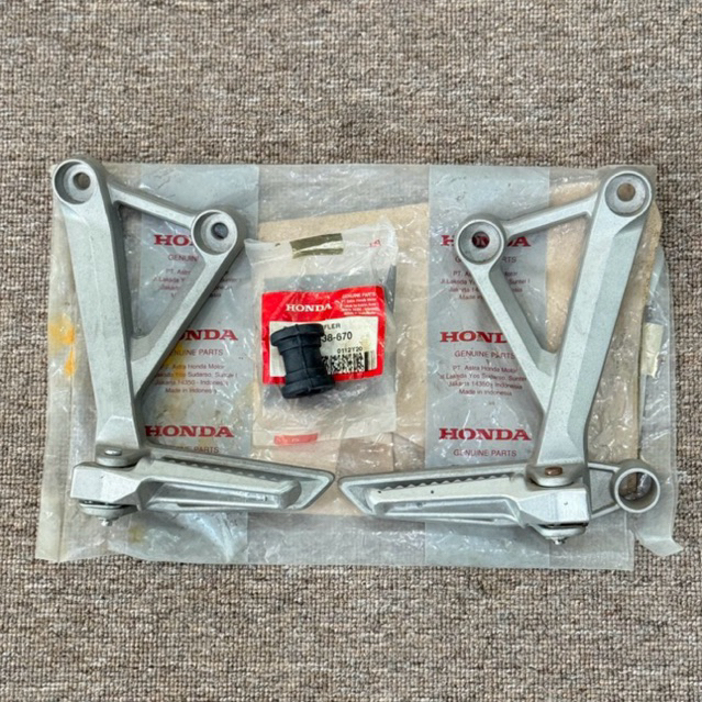 Footstep Postep Belakang set Cb150r Cbr Cb 150 R Led K15 Original