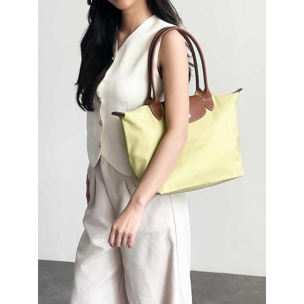 LC Le Pliage Original Long Handle Medium Pistachio