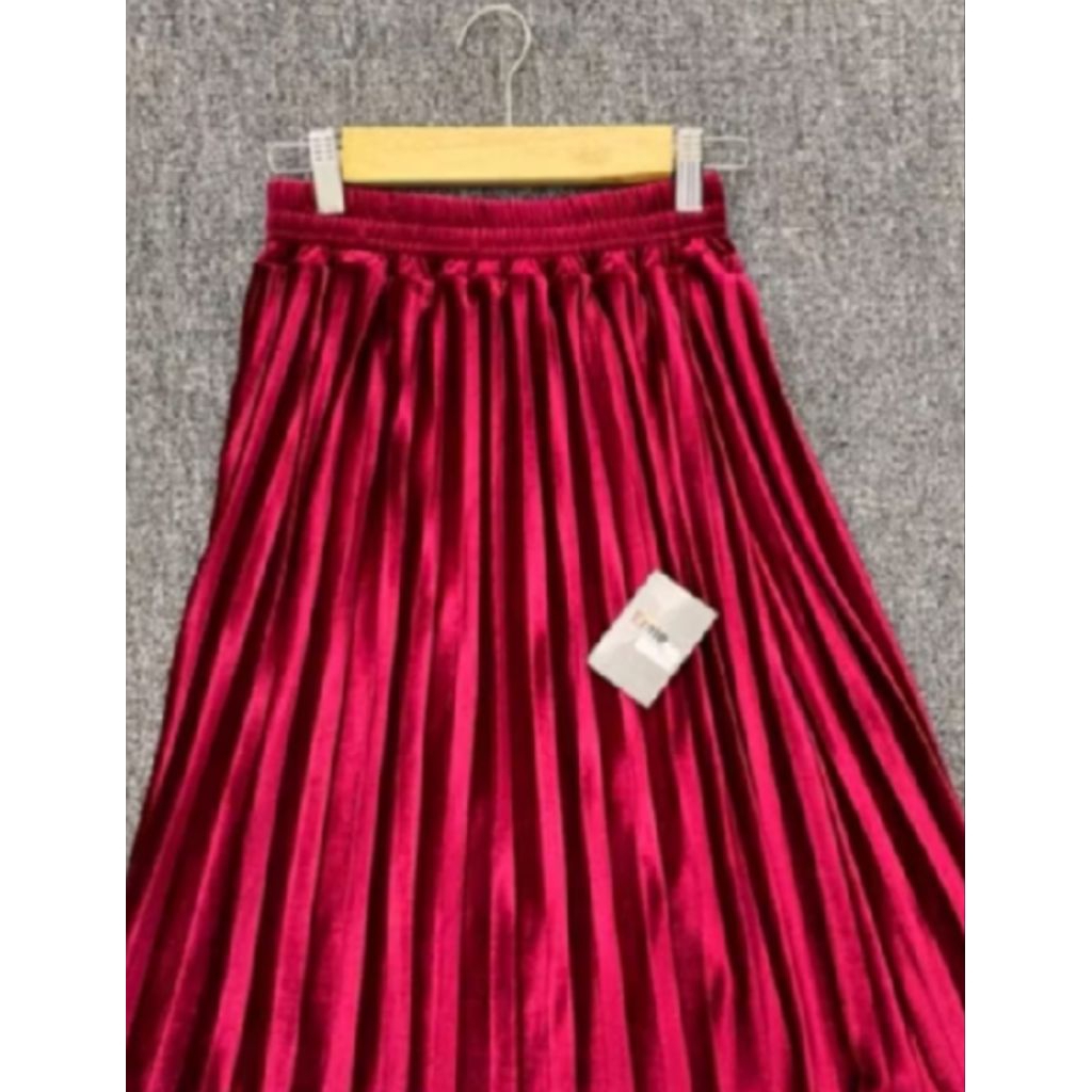 226. premium rok plisket beludru velvet midi 7/8