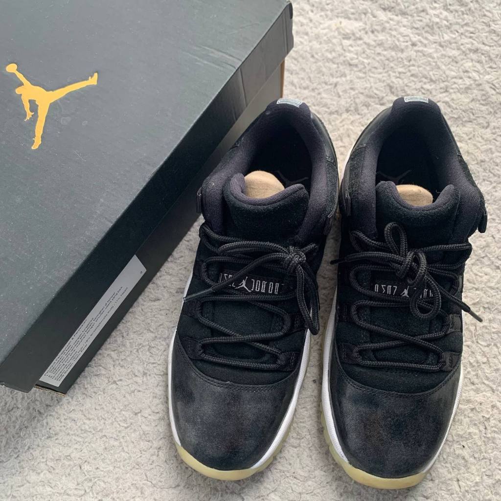 Preloved Like New Sepatu Air Jordan 11 Retro Low BG US5.5Y/38