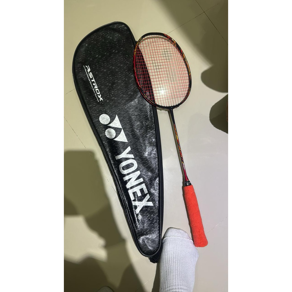 Raket YONEX ASTROX 99 PRO
