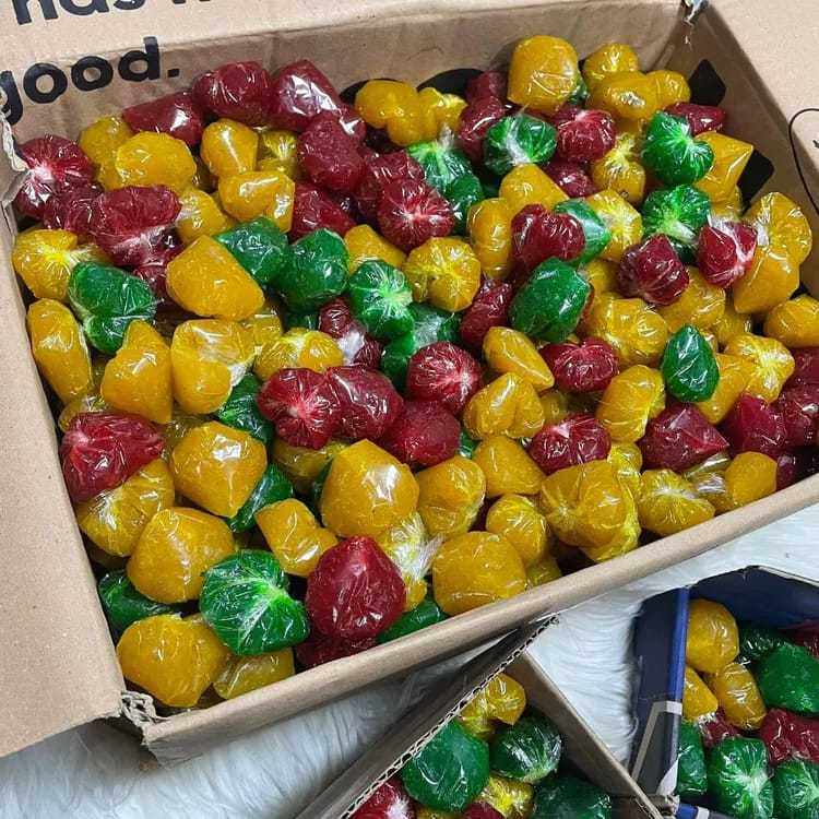 DODOL BUAH VARIAN 1 KG. WARNA WARNI ASLI GARUT. DODOL  GARUT RASA BUAH