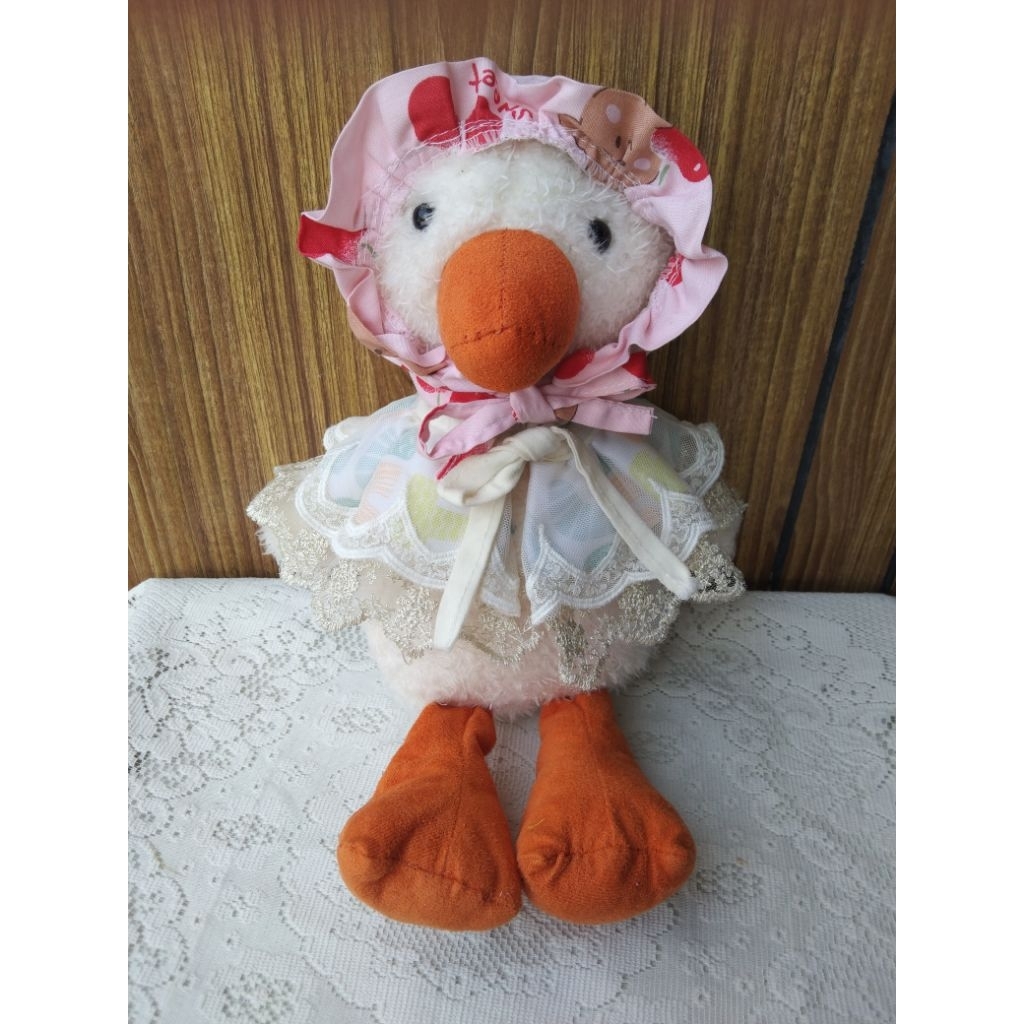 boneka duck kostum vintage