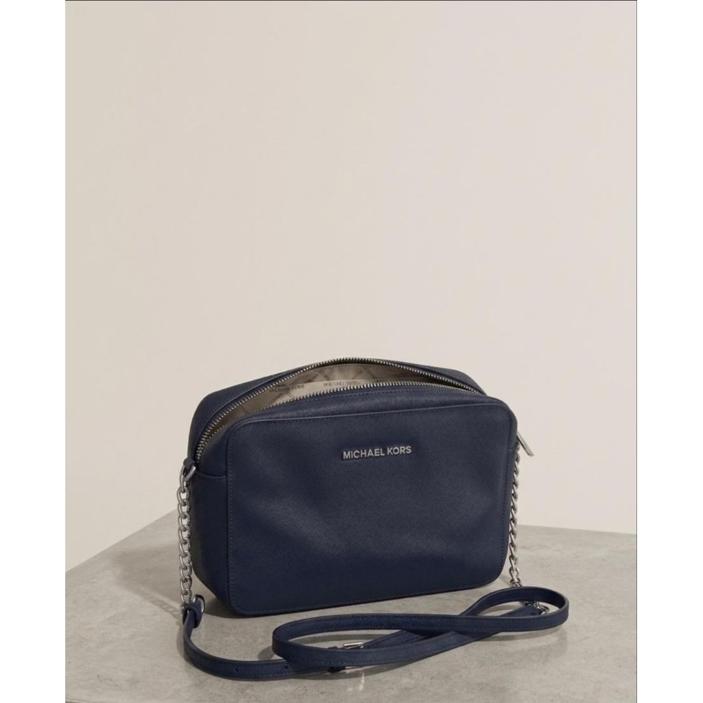 michael kors sling bag