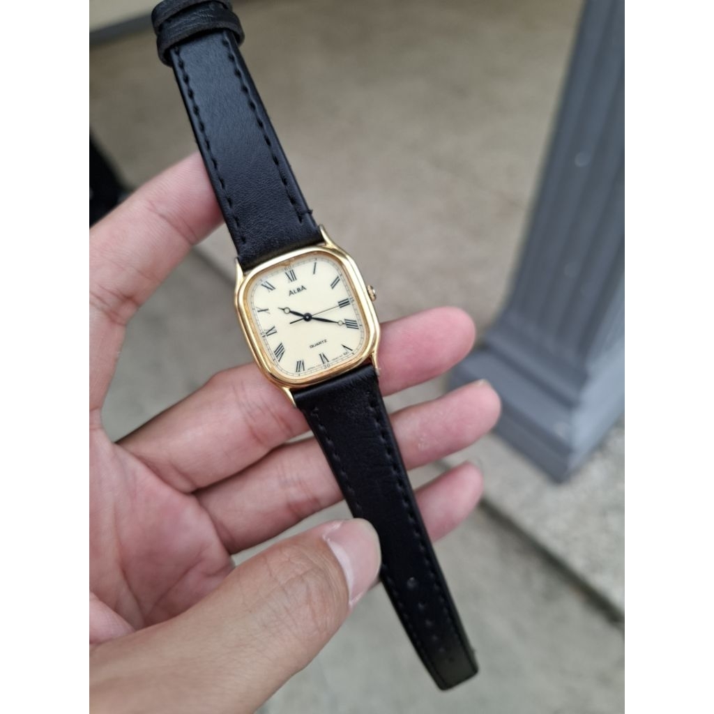 alba tank roman dial