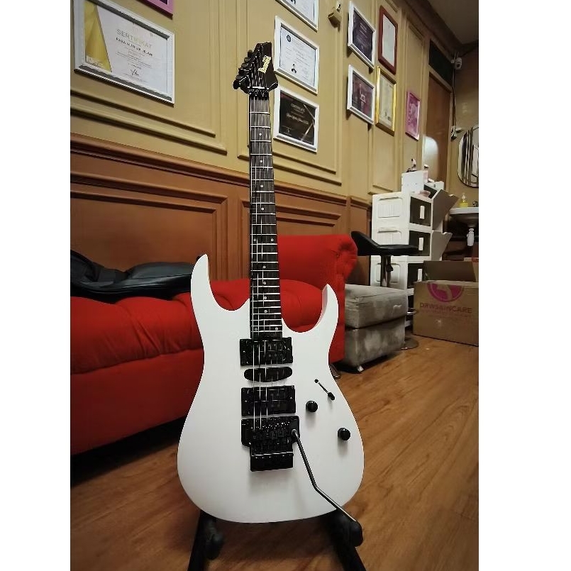 Gitar Elektrik Ibanez Gio