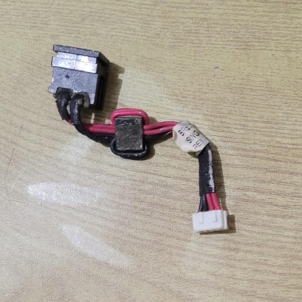 Jack DC konektor power laptop Toshiba Satellite L635