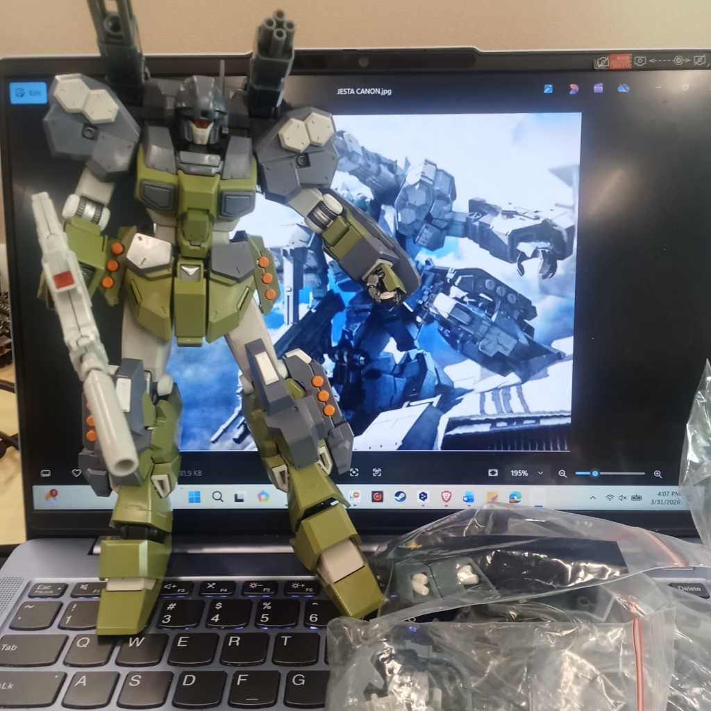 Jesta Cannon 1/100 Compatible MG Model Kit • 1/100 • Second