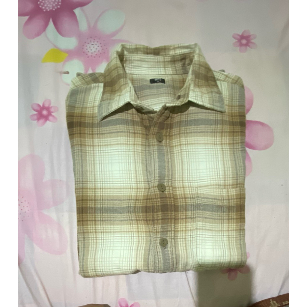 Kemeja Second Veterano Uniqlo Like new
