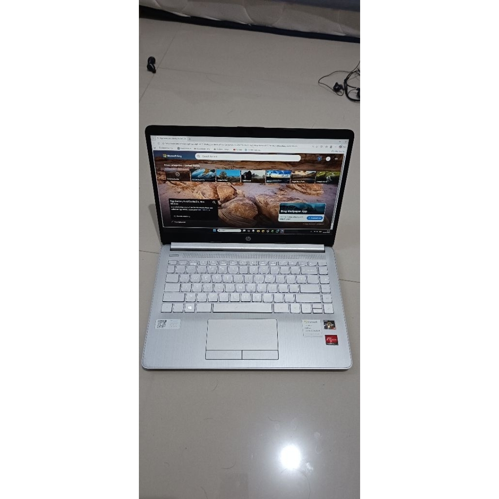 Laptop HP 14s-dk1xxx Ryzen 3 3250U 8 GB RAM