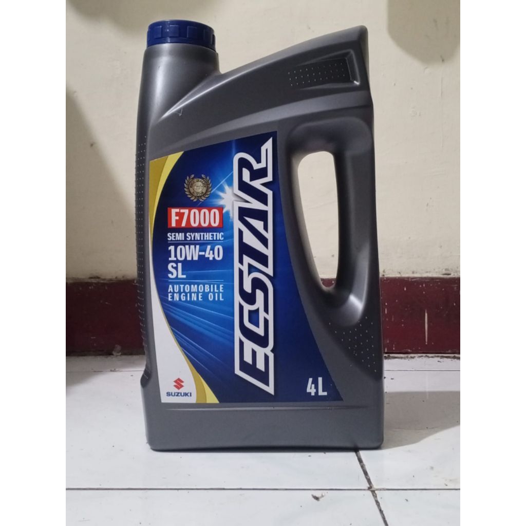 oli mesin mobil Suzuki Ecstar F7000 Semi Synthetic 10W-40. 