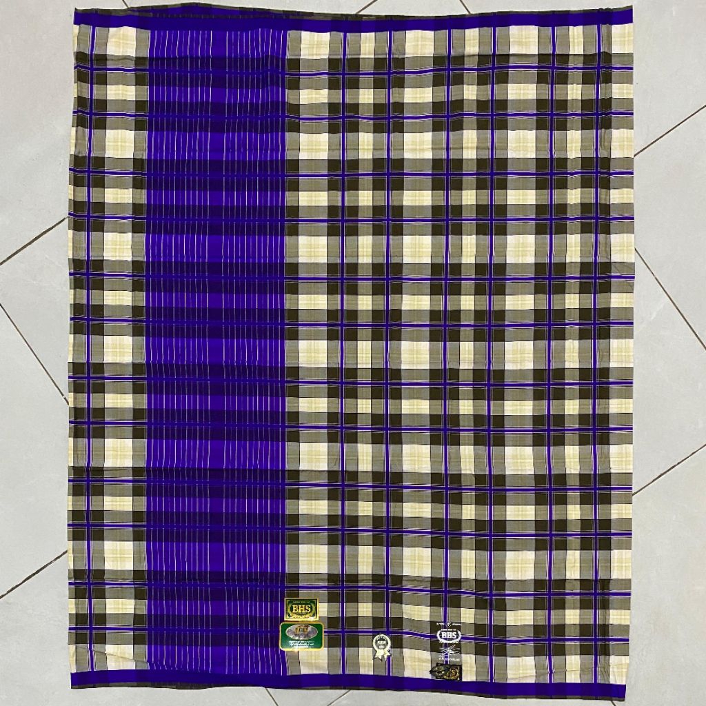 Sarung BHS  KKR Gold Full Sutra Limited Edition