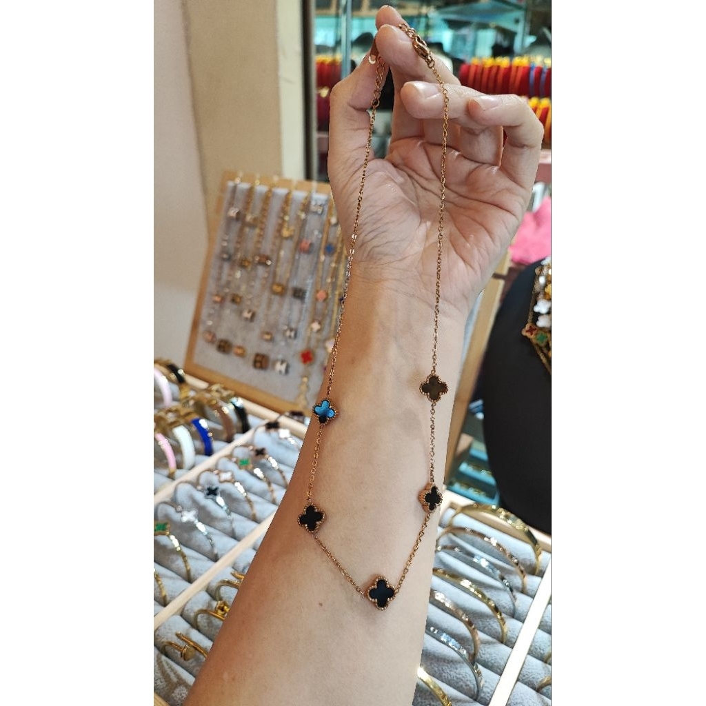 kalung VCA stainless anti alergi BKK