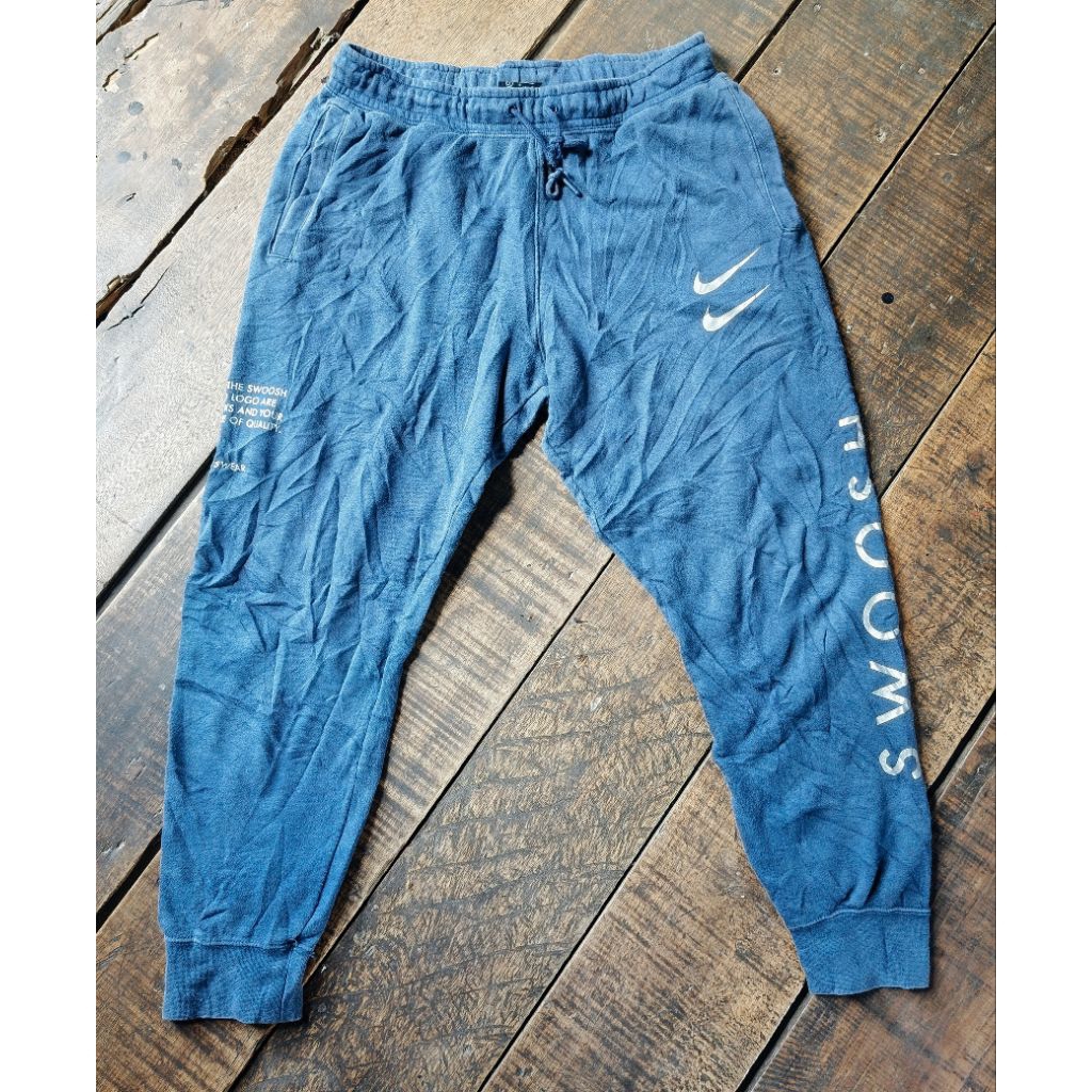 Jogger pants Nike swoosh