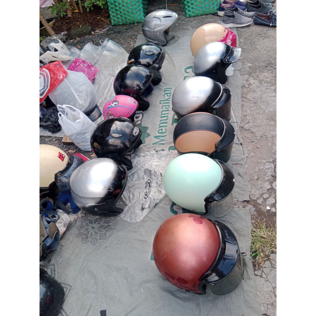 HELM SECOND [ANEKA HELM SECOND]