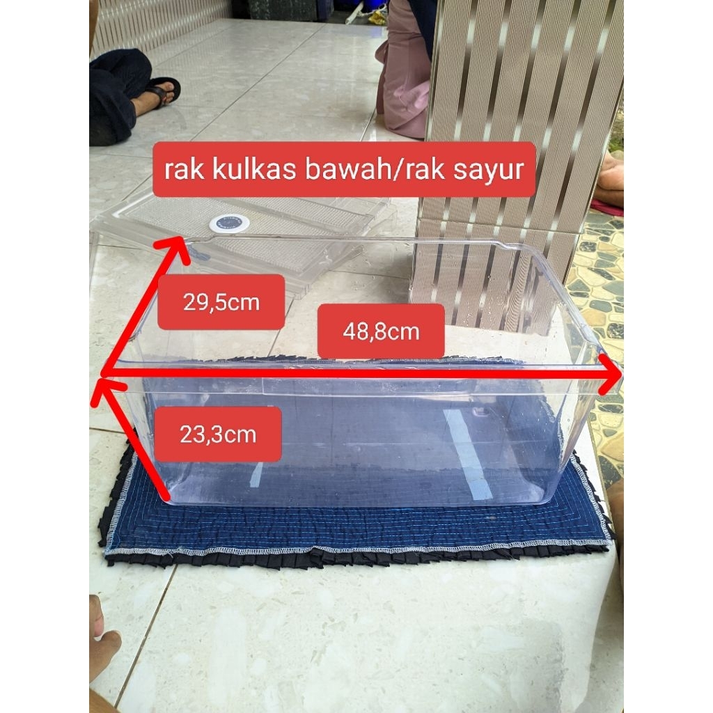 rak kulkas bawah/rak sayur