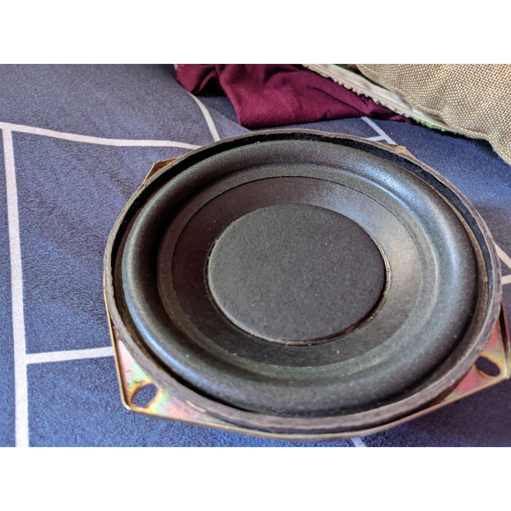 speaker  subwoofer 5 inch Gmc