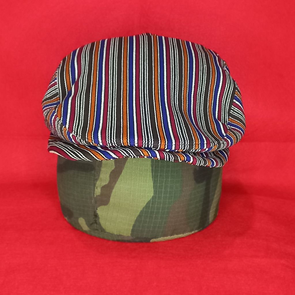 Topi Second Flat Cap Preloved 31