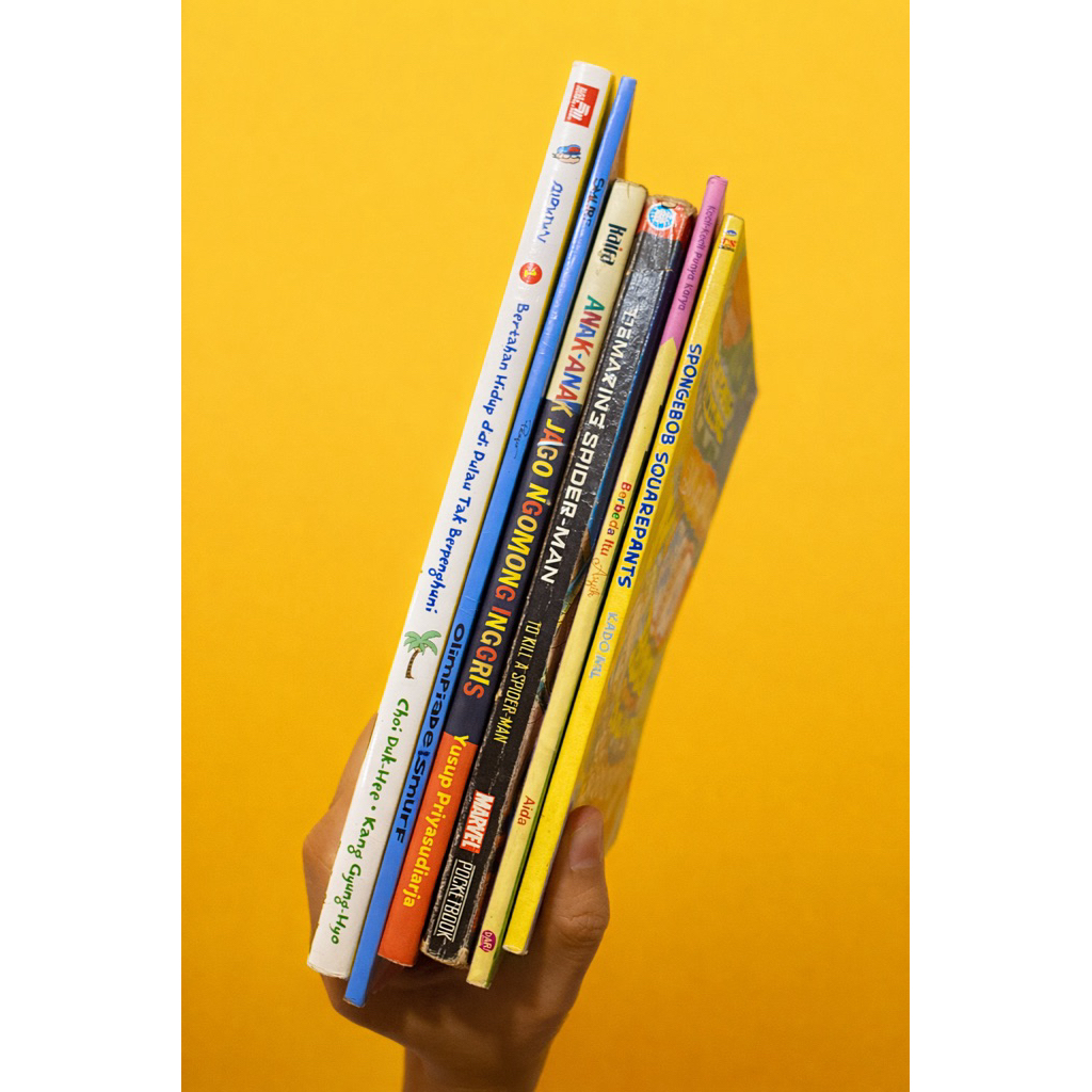 Kumpulan Buku Anak-Anak: SpongeBob SquarePants: Kado Natal | Berbeda Itu Asyik | The Amazing Spider-