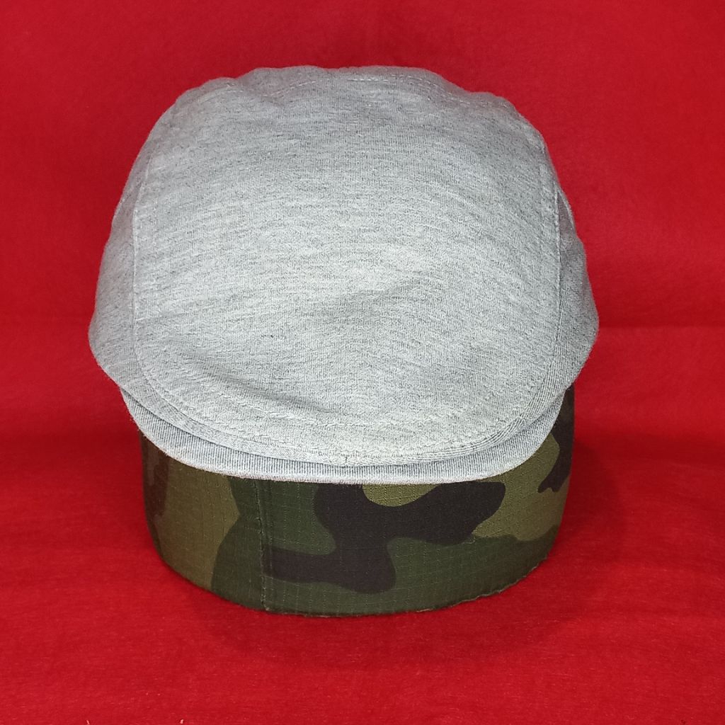 Topi Second Flat Cap Preloved 34