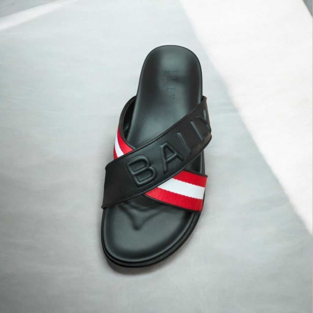Sandal slide pria bally casual