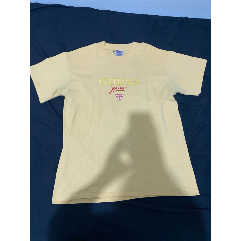 Vintage Guess Jeans Embroidery Tee / Kaos Guess Bordir Original – Rare