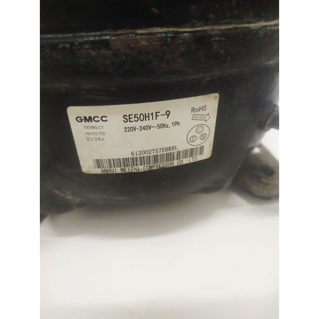 kompresor kulkas 2 pintu , showcase 4 rak,frezer, frezerbox 300L 1ph original