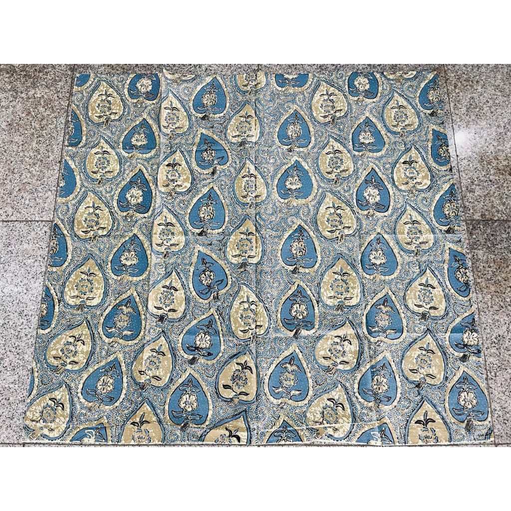 kain batik klasik motif daun warna biru indigo bahan katun premium