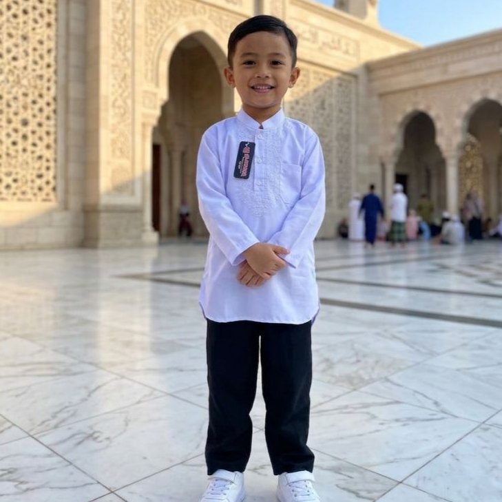 Setelan Koko Anak Putih Hitam Bahan Katun Micro Premium